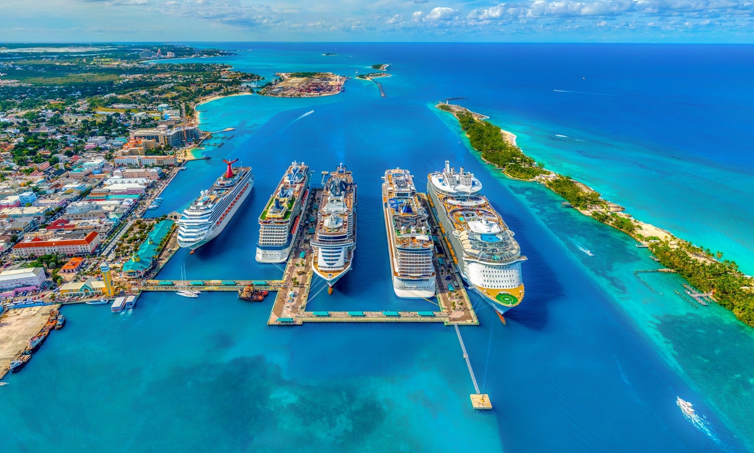 Packing Smarter: Essential Tips for Cruise Travelers